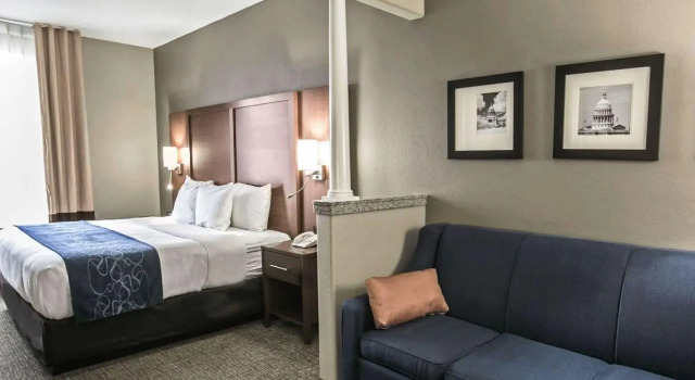 Люкс Comfort Suites Houston NW - Vintage Park