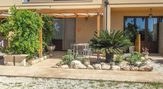 Amazing Home in Scicli With 2 Bedrooms, Wifi and Indoor Swimming Pool, Book Hotel Hotels in Sicily with a Pool, Swimming Pool