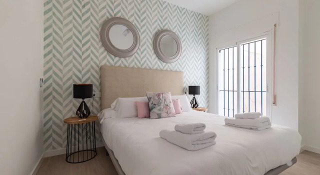Семейные апартаменты с 2 комнатами Thyssen Boutique Apartments by Caleta Homes