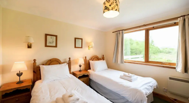 Capercaillie Cottage, Забронировать Дом для отпуска Отели Центральной Шотландии с парковкой, Парковка