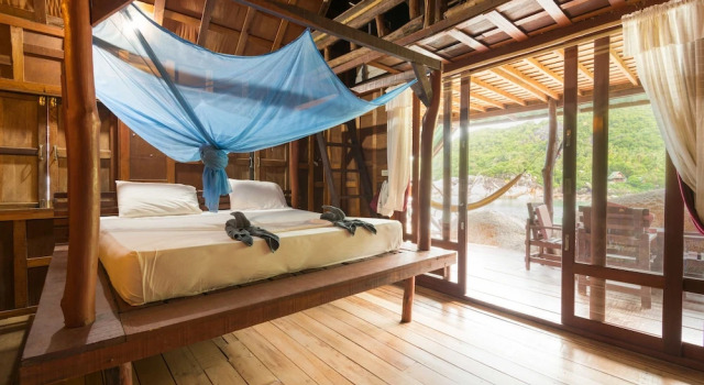 Бунгало On the Rocks Family Mai Pen Rai Bungalows