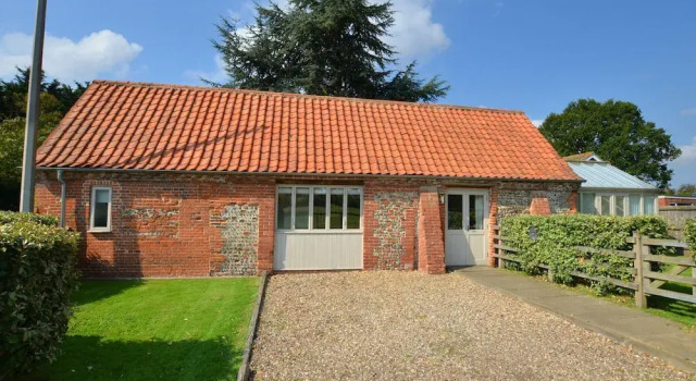Traditional Holiday Home in Briston With Garden, Rezervasyon Otel Briston Norfolk