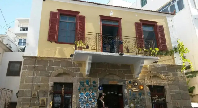 Апартаменты Karpanthos Apartment