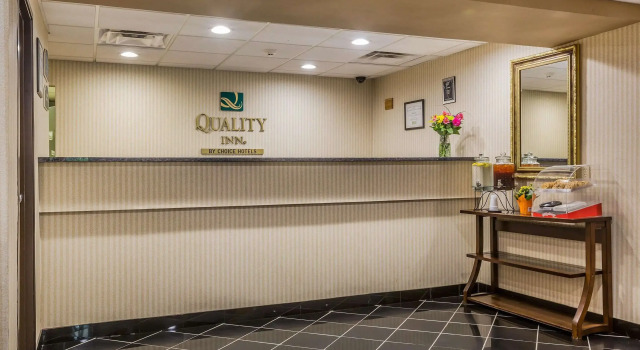 Quality Inn Hyde Park - Poughkeepsie North, Buchen Sie Hotel  