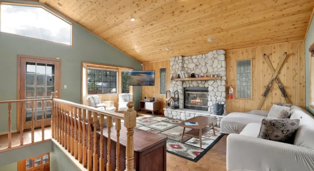 Moonridge Treehouse #2570