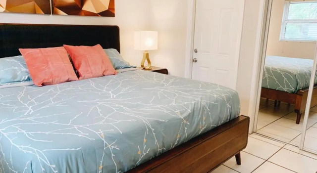 Galleria Apartments by Lowkl, Book Lejlighed North Lauderdale Broward County