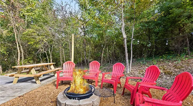 The Elmwood Farmhouse- 10 Mins to Downtown Chattanooga, Κράτηση Ξενοδοχείο East Ridge Τενεσί