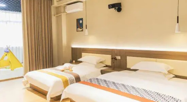 Тент Moqi Dream Boutique Homestay (Mangshi Airport)