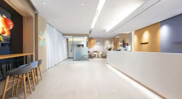 Homeinn.neo ( Kaiyuan Mall ,nearBaoji Railway Station), Prenota Hotel Hotel a Shaanxi con parcheggio, Parcheggio