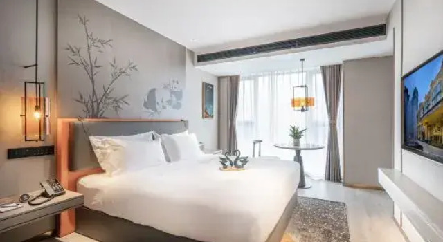 Люкс Executive Mehood Lizhi Hotel (Chengdu Tianfu New Area Qilong Subway Station)