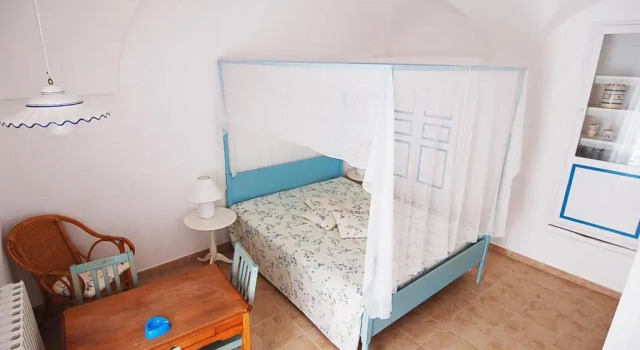 Villaggio In Case Sparse Nel Centro Storico, Забронировать Отель Отели Мартина-Франка 3 звезды, 3*