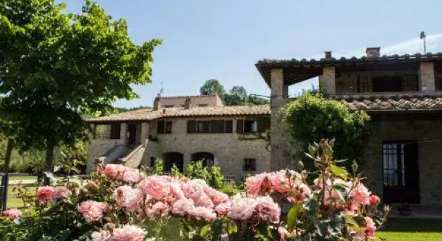 Poggio del Bolognino, Rezervovat Hotel Lugnano in Teverina Umbrie