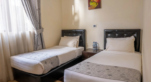 Номер Standard Yaya Africa Athletics Village