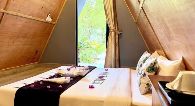Тент с балконом River Nest Hostel