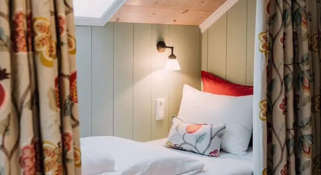 Четырёхместный полулюкс Deluxe Engø Gård Hotel & Restaurant