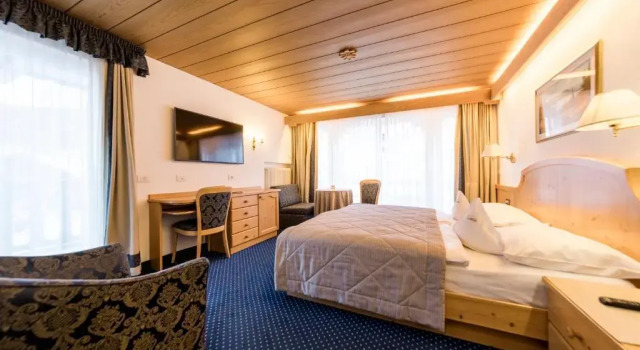 Номер Superior Hotel Genziana