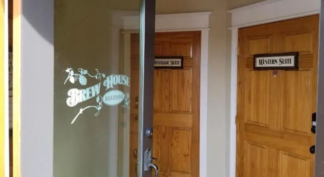 Студия Deluxe Brew House Boarding