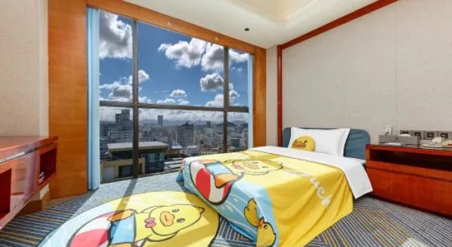Семейный люкс Manhattan Kinlen Hotel - Shishi