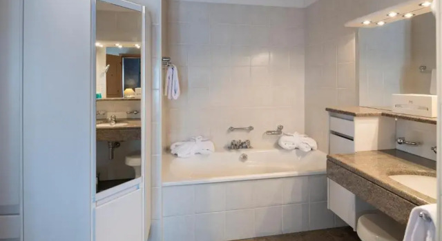 Одноместный полулюкс Hotel Post