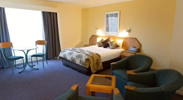 Номер Superior White Lace Motor Inn