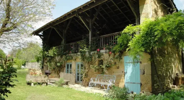 Le Moulin de la Crouzille, Book Apartment Tourtoirac 