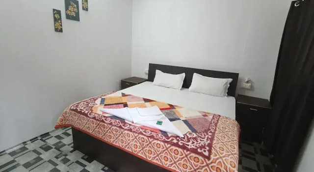 Love paradise, Book Pension Billige hoteller i North Goa