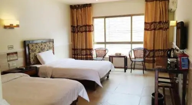 Hu Guang Shan Se Resort, Rezerwuj Ośrodek wypoczynkowy Hotele resortowe w Guangdong, Ośrodek wypoczynkowy