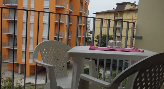 Sea-front Studio in an Excellent Position, Prenota Appartamento Hotel a Veneto con parcheggio, Parcheggio