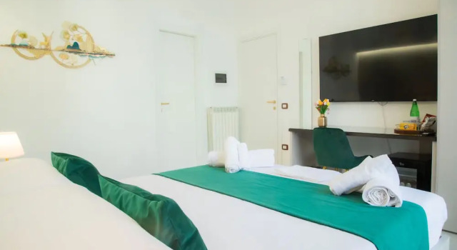 Deluxe Zimmer Lagi Suites