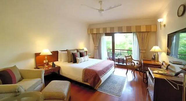 Люкс Executive с балконом Jaypee Palace Hotel