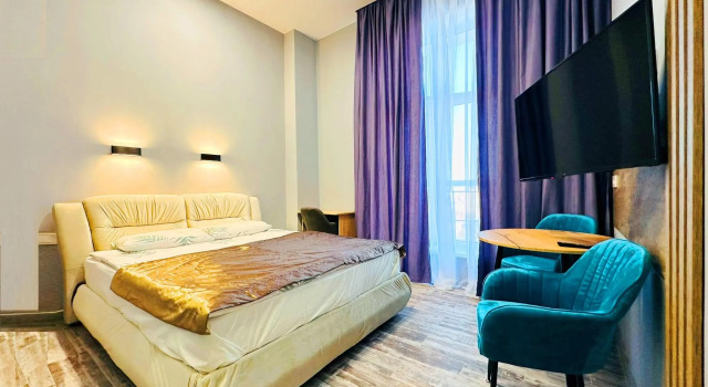 Студия InnHome Apartments (ИннХоум) на проспекте Свердловский