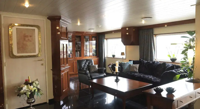 Crossgates Hotelship 3 Star - Osthafen - Frankfurt, Забронировать Отель Остенд Франкфурт-на-Майне, рядом с Хабсбургералее