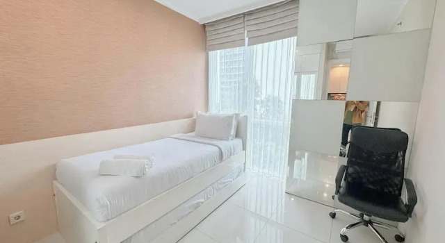 Апартаменты Deluxe Restful And Simple 2Br At The Via And The Vue Apartment