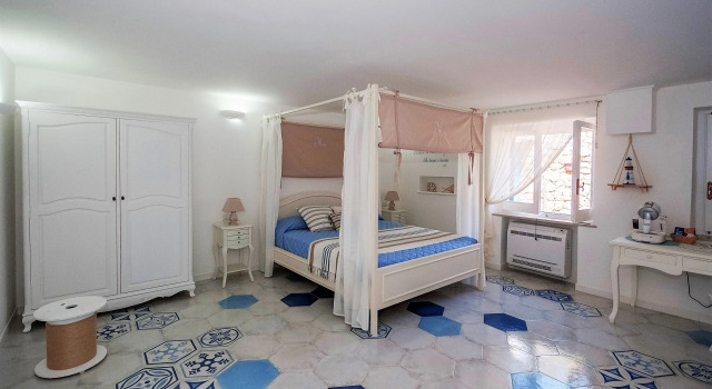 Dimora Mediterranea Bed & Breakfast, Rezervasyon Otel Mattinata Foresta Umbra
