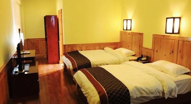 Meri Snow Mountain Travellingwithhotel, Reservar Hotel Hotéis e alojamentos em Diqing, Hotel