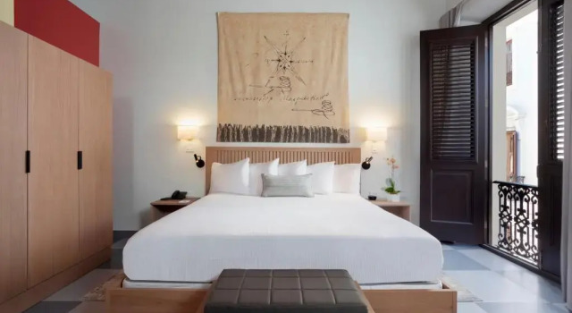 Двухместный номер Deluxe Palacio Provincial San Juan, Adults only, Curio Collection by Hilton