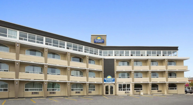 Номер Standard Days Inn & Suites by Wyndham North Bay Downtown