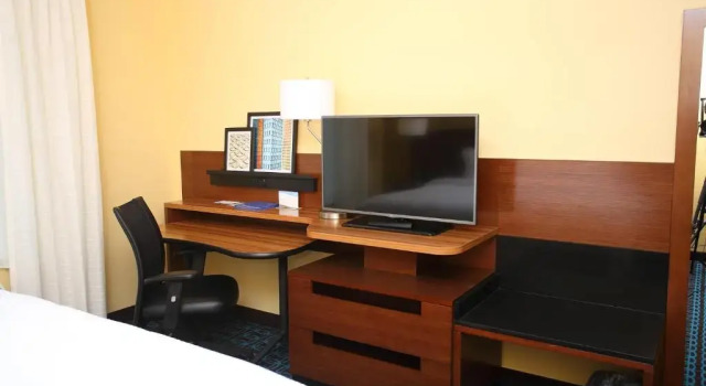 Номер Standard Fairfield Inn & Suites East Grand Forks