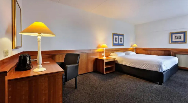 Двухместный номер Executive с балконом Van der Valk Hotel Leusden - Amersfoort
