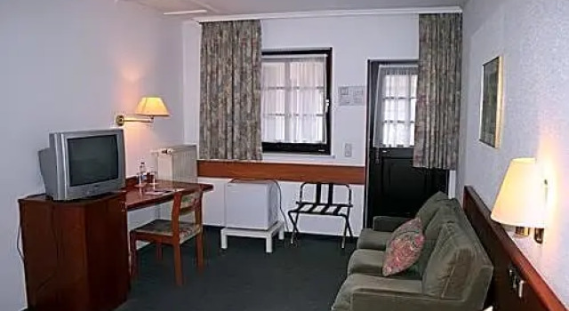 Hotel Wadegotia