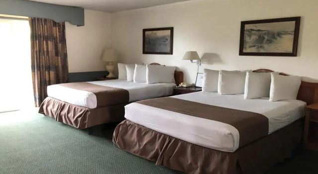 Pine Beach Inn, Réserver Hôtel Caspar États-Unis