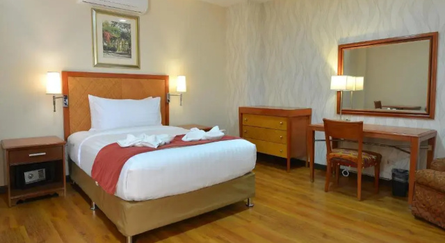 Номер Superior Royal Suites Condotel