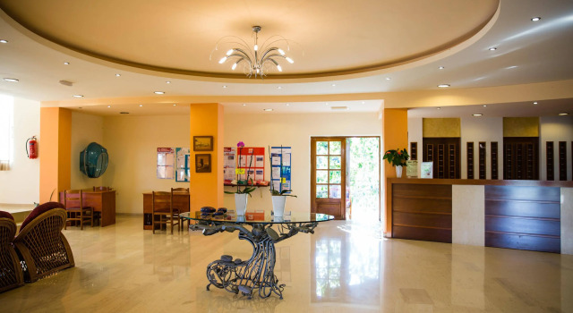 Hotel Kathrin Beach