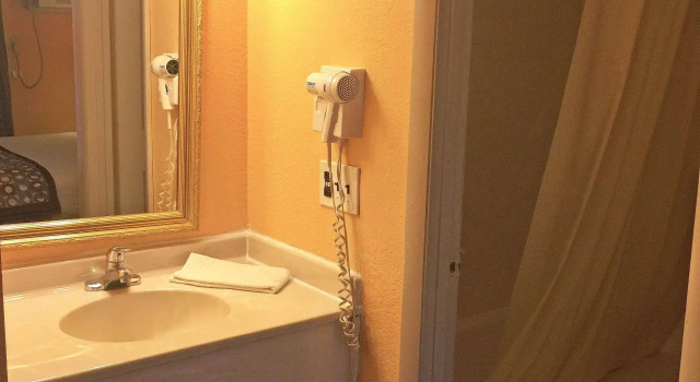 Двухместный номер Standard Americas Best Value Inn Pottstown