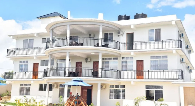 Sea Crest Hotel, Prenota Hotel Kiwengwa 