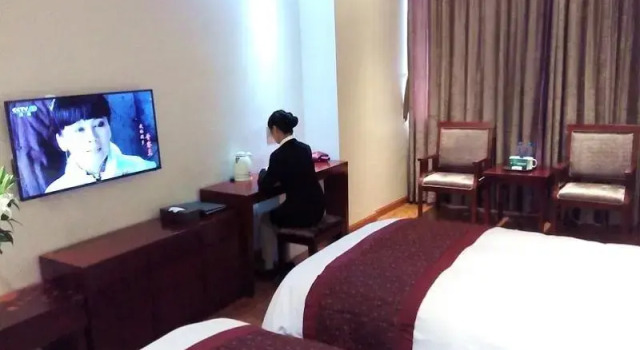 Двухместный номер Business GreenTree Inn Geermu Walking Street Business Hotel