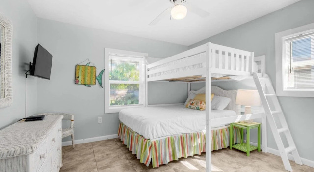 Коттедж Belles Beach House