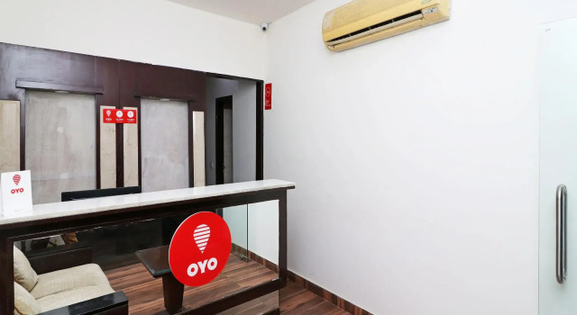 OYO 12789 Hotel Aaron Castle, Забронировать Отель Отели Нью-Дели с завтраком, Завтраки