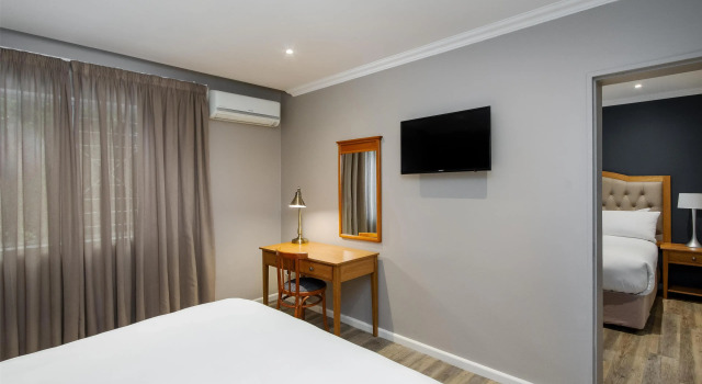 Protea Hotel Outeniqua, Reservar Hotel George Central George, perto de Mediclinic George