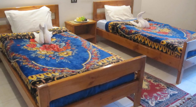 Amon Hotel, Rezervovat Hotel West bank Luxor